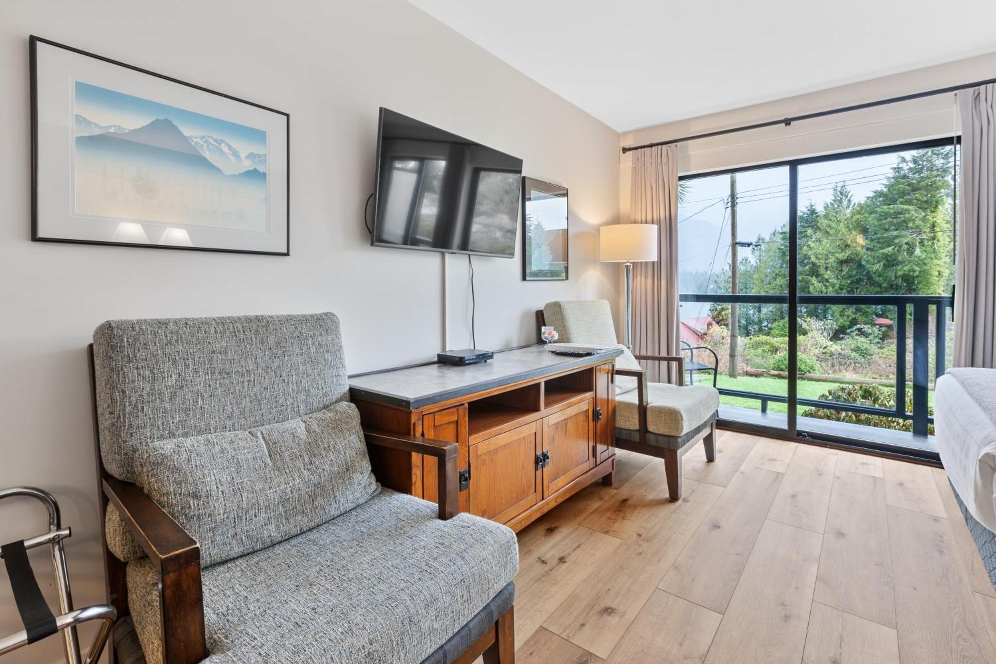 Tofino Motel Harbourview Экстерьер фото