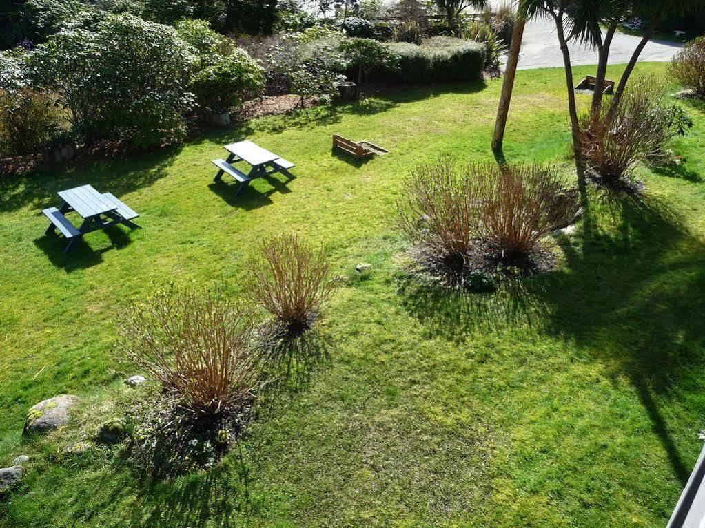 Tofino Motel Harbourview Экстерьер фото